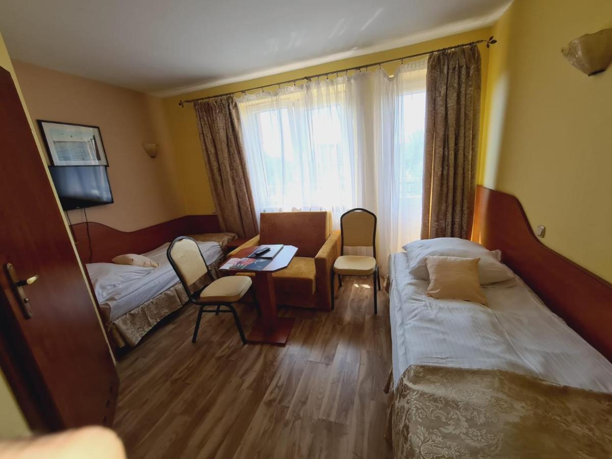 Pokój dwuosobowy z pakietem odnowy biologicznej